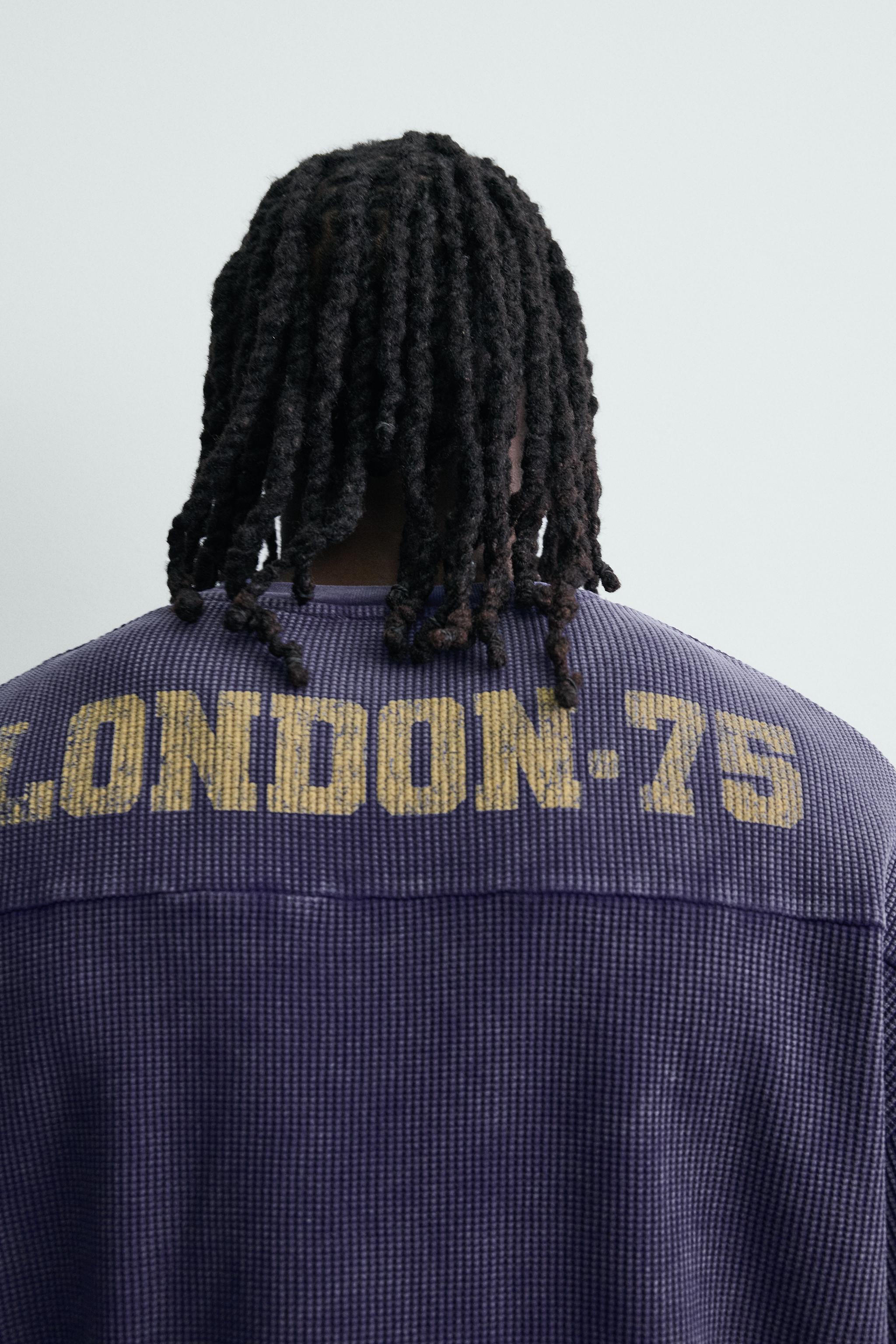 WASHED PRINTED WAFFLE WEAVE SWEATSHIRT